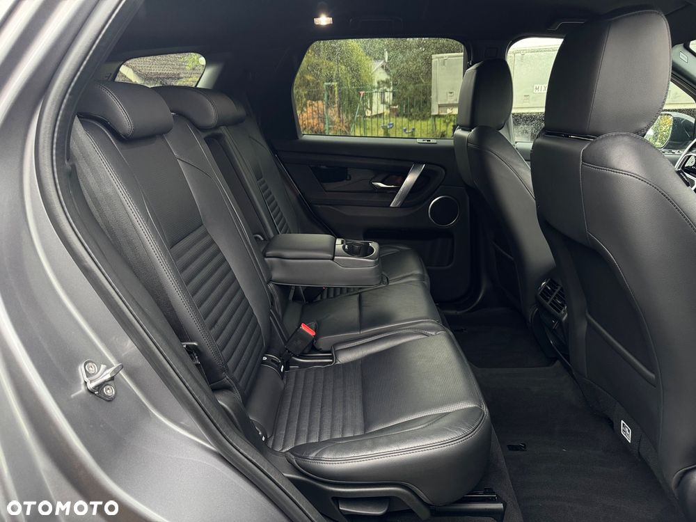 Land Rover Discovery Sport D165 Dynamic SE - 22