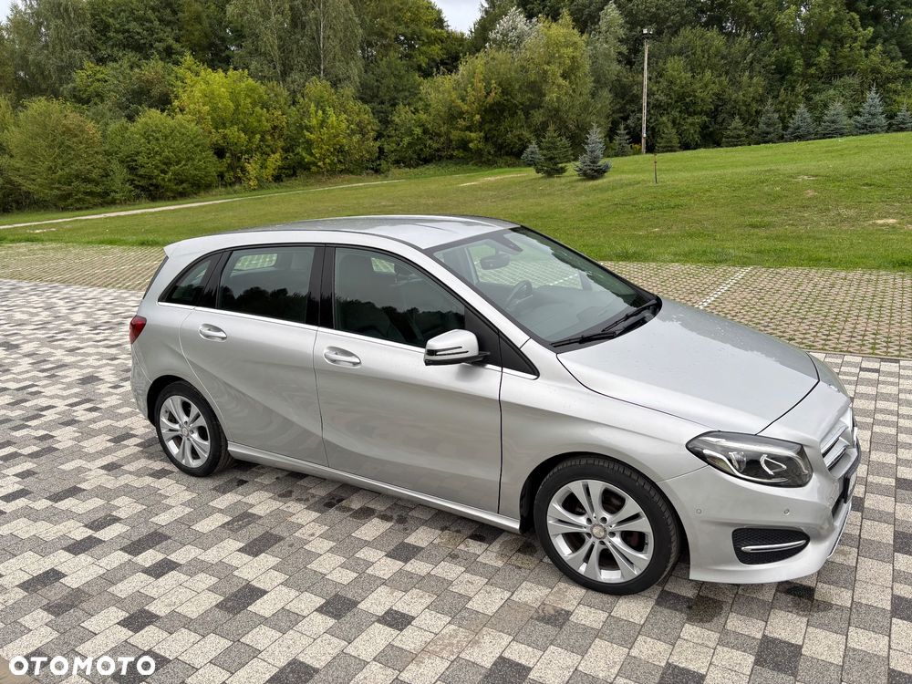 Mercedes-Benz Klasa B 180 (CDI) d AMG Line - 11