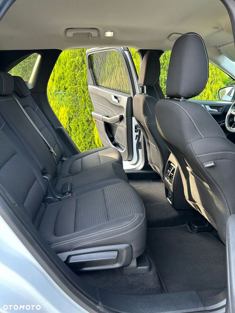 Ford Kuga 2.5 Duratec FHEV ST-LINE - 29