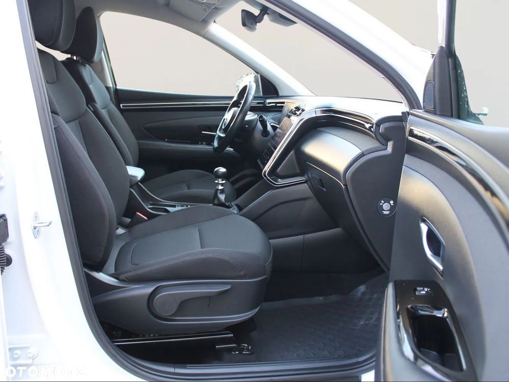 Hyundai Tucson 1.6 T-GDi Executive 2WD - 14