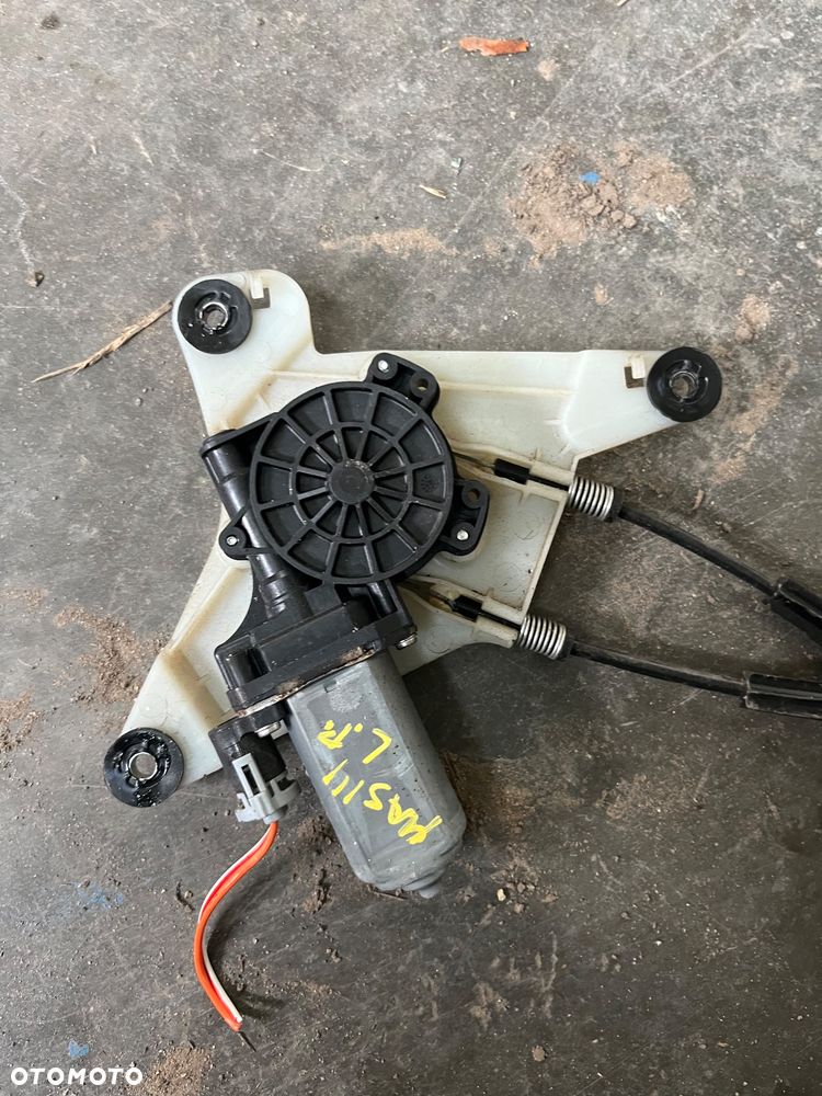 Podnośnik szyby lewy przód Renault Master III - 4