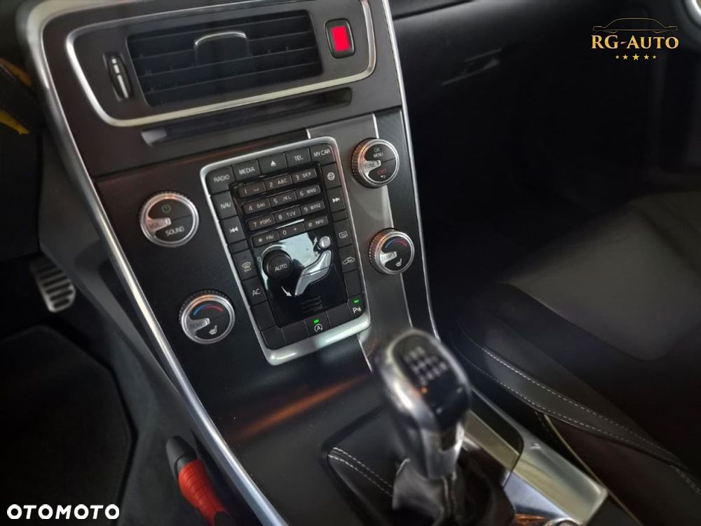 Volvo S60 - 37