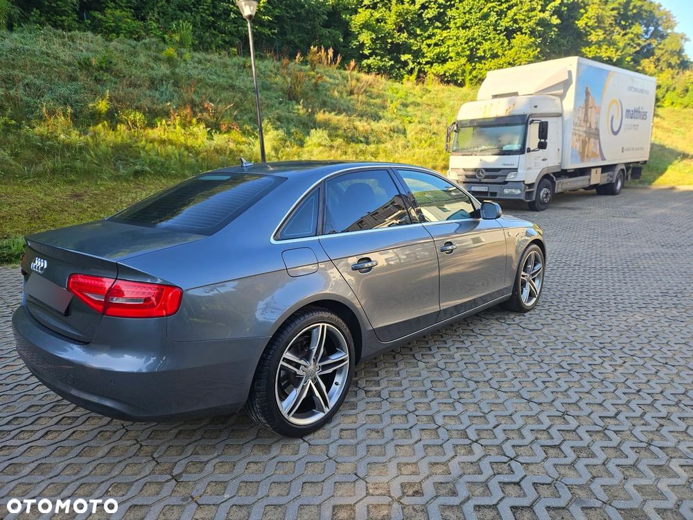 Audi A4 Limousine - 26