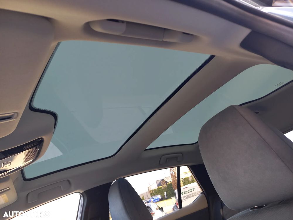 Lexus RZ 450e AWD Luxury - 38