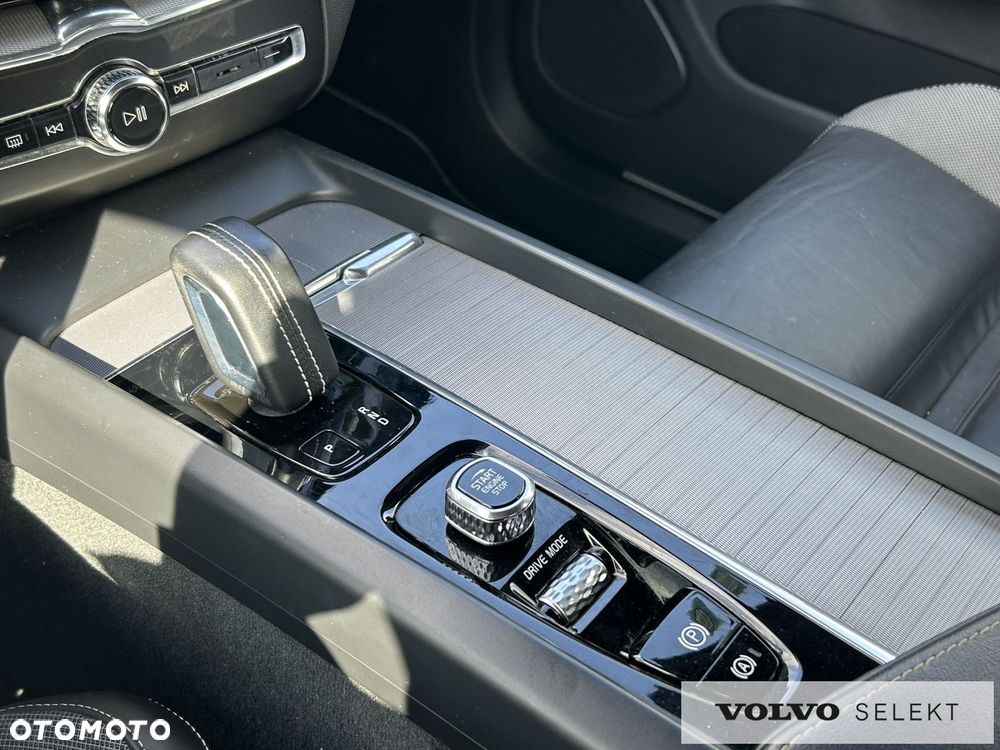 Volvo XC 60 - 18