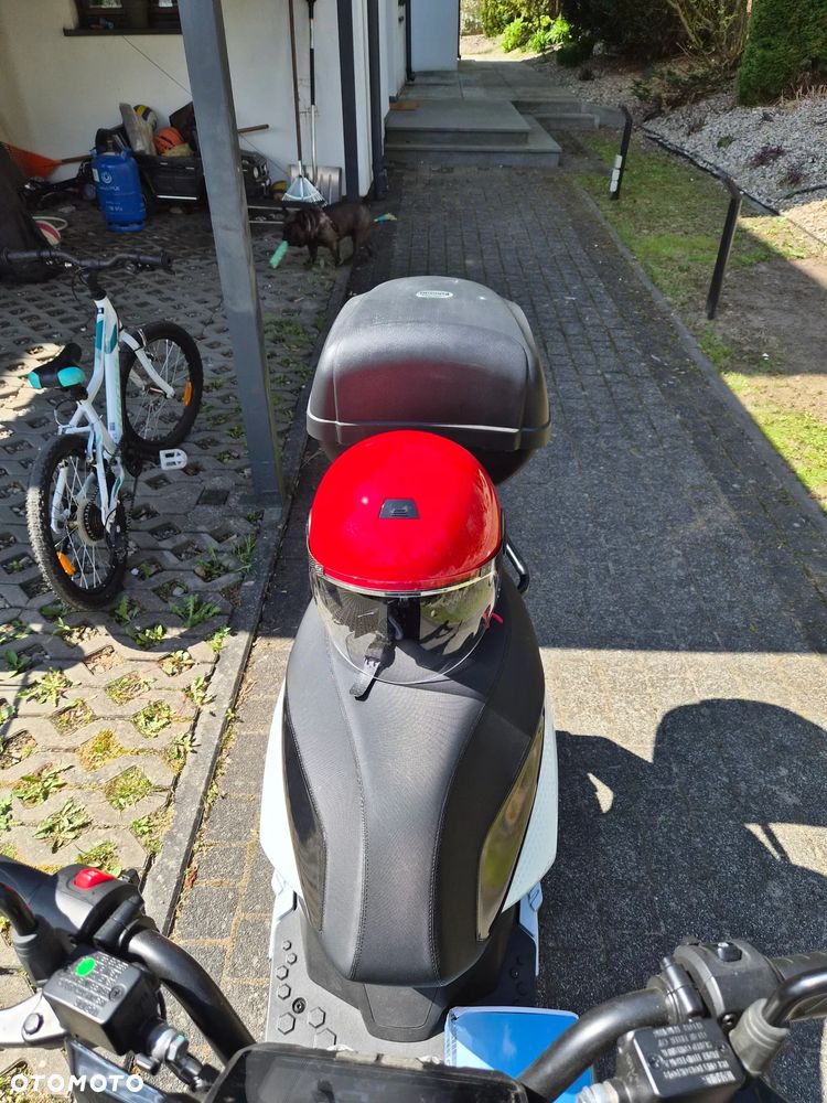Piaggio Inny - 11