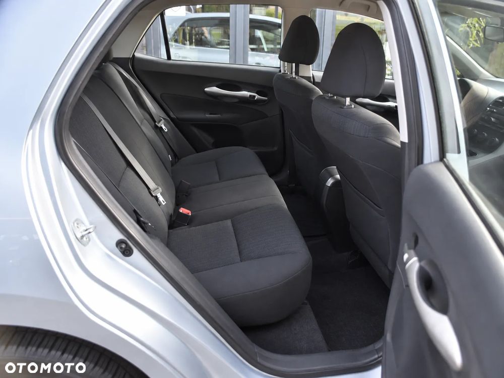 Toyota Auris 1.4 VVT-i Luna - 9
