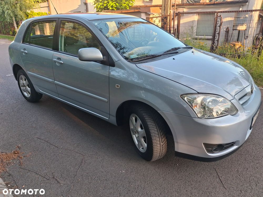 Toyota Corolla 1.4 D-4D Luna - 4
