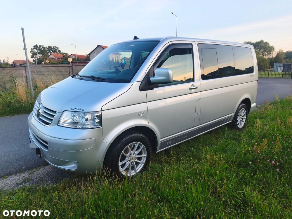 Volkswagen Multivan L1 Trendline - 1