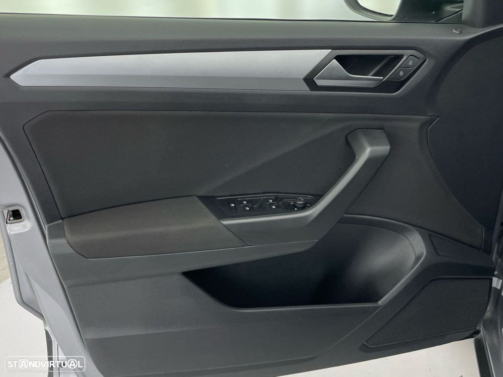 VW T-Roc 1.0 TSI Life - 16