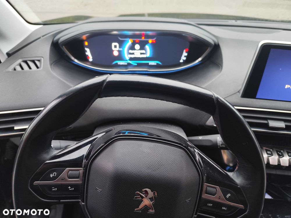 Peugeot 3008 - 6