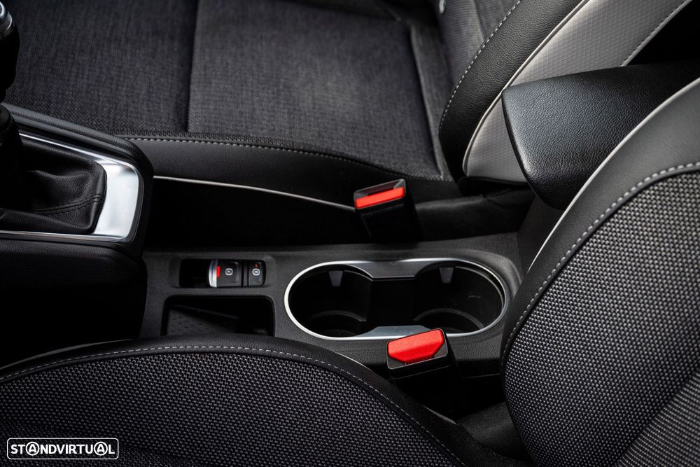 Renault Captur 1.0 TCe Exclusive - 52