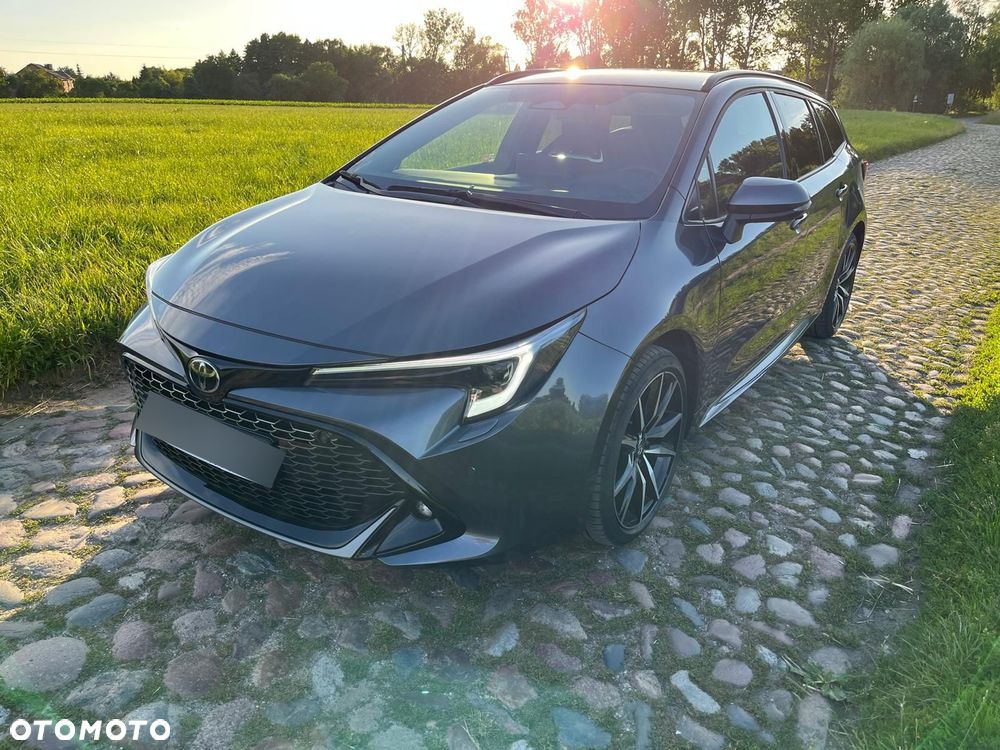 Toyota Corolla - 1