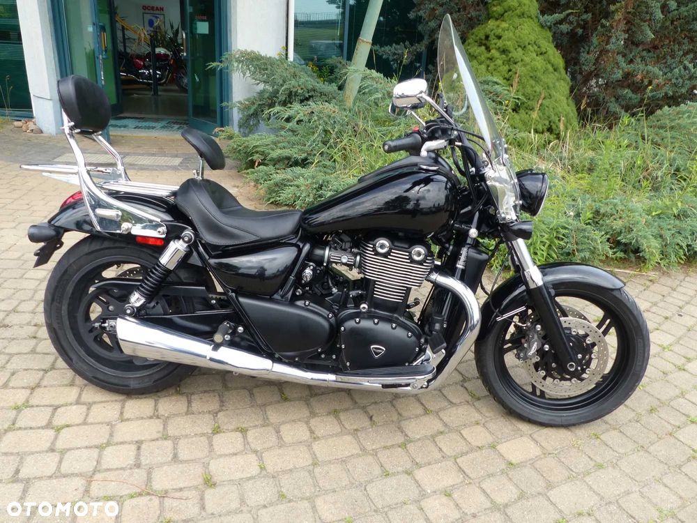Triumph Thunderbird - 23
