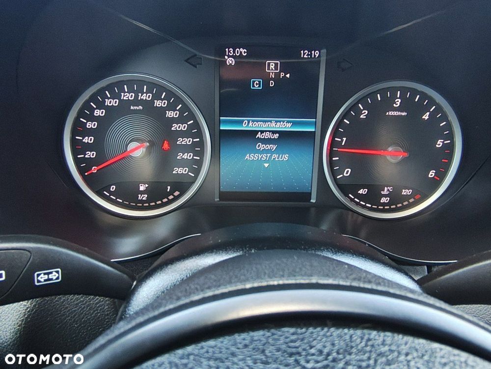 Mercedes-Benz Klasa C 200 d 9G-TRONIC - 22