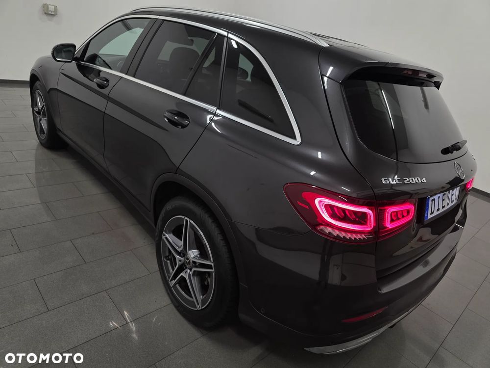 Mercedes-Benz GLC 200 d 4Matic 9G-TRONIC AMG Line Plus - 5