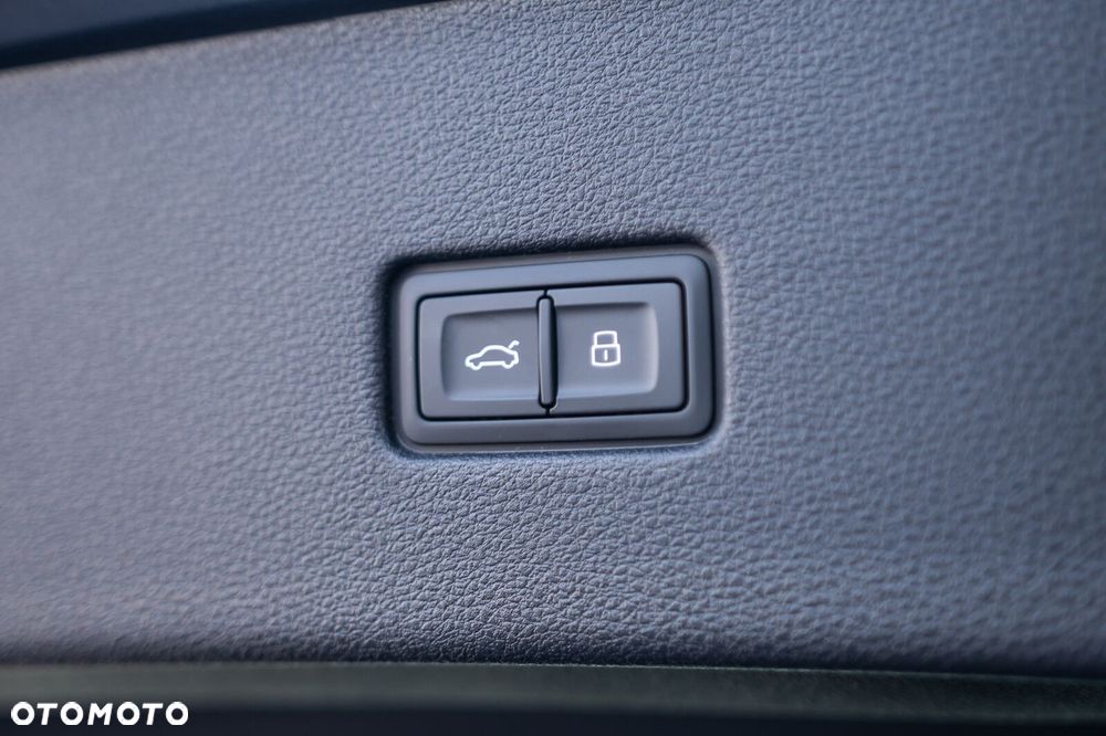 Audi Q8 TDI mHEV 210 kW Quattro Tiptronic - 12