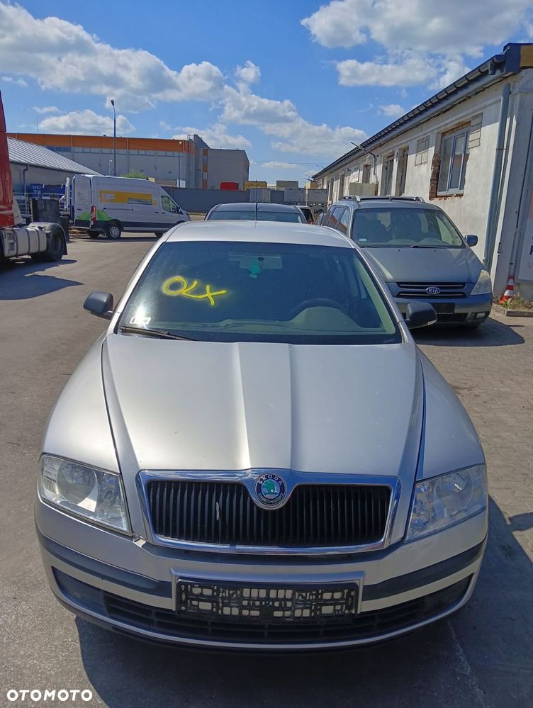 Licznik (Lampa, Błotnik, Kierownica, Fotele, Części Silnikowe) Skoda Octavia 1.9 Diesel 104Km 2006R - 1