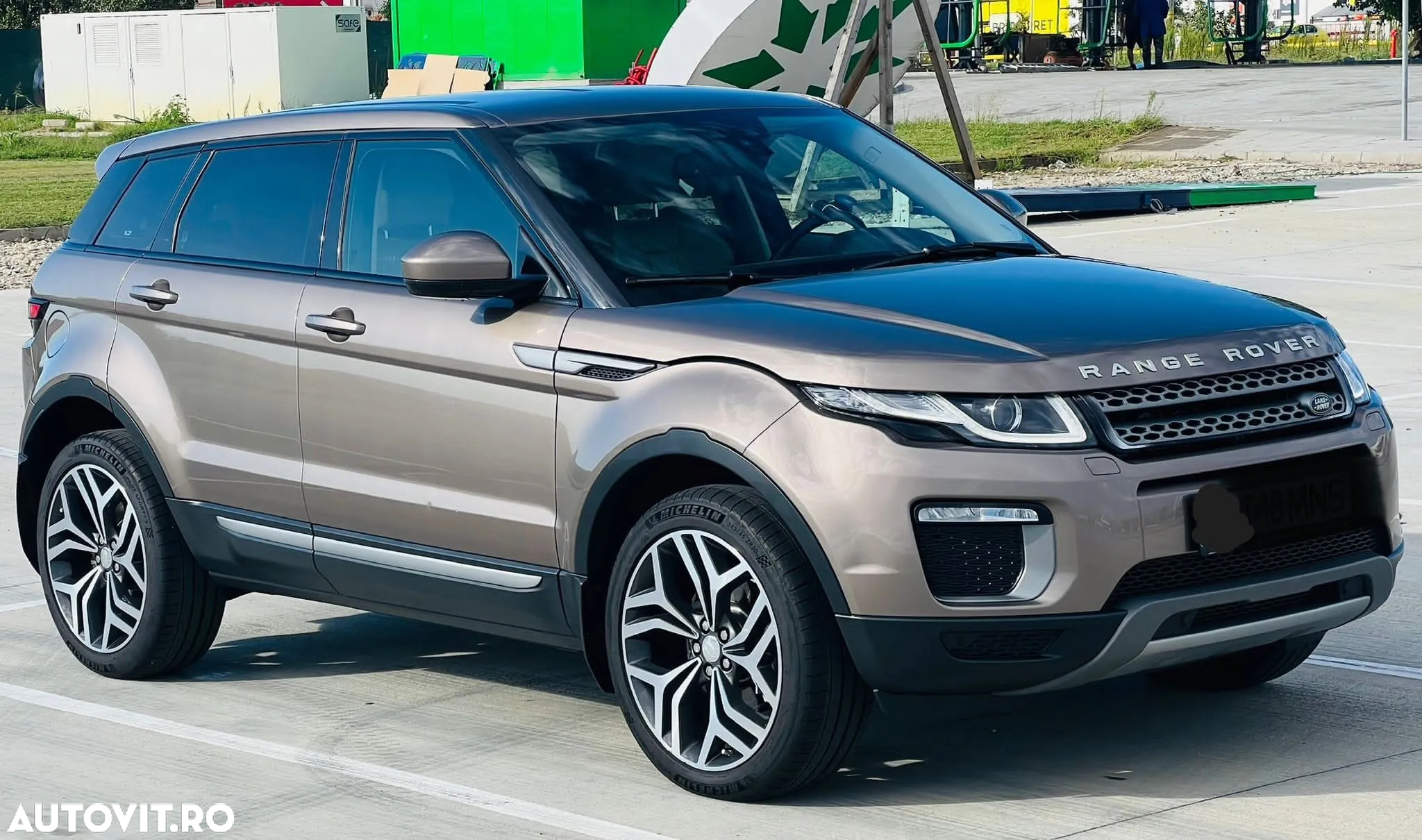 Land Rover Range Rover Evoque - 4