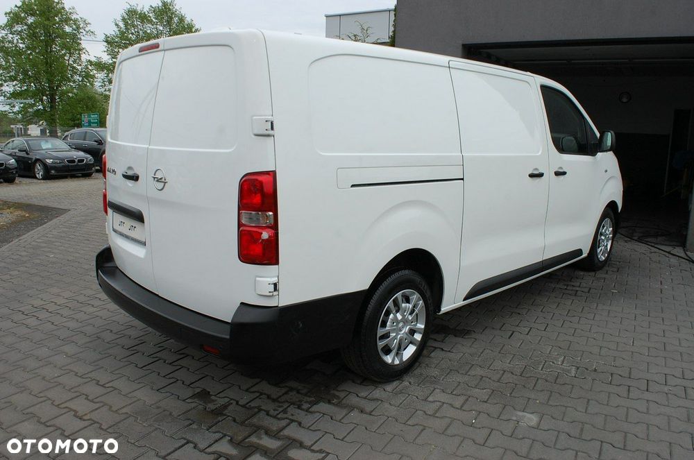Opel Vivaro - 16