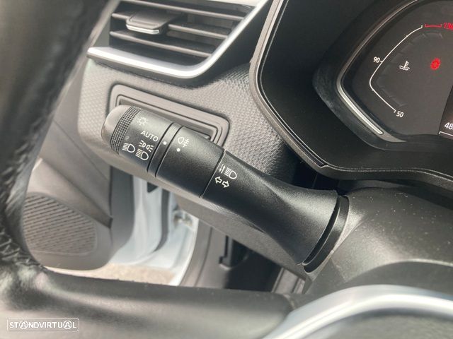 Renault Clio TCe 90 TECHNO - 19