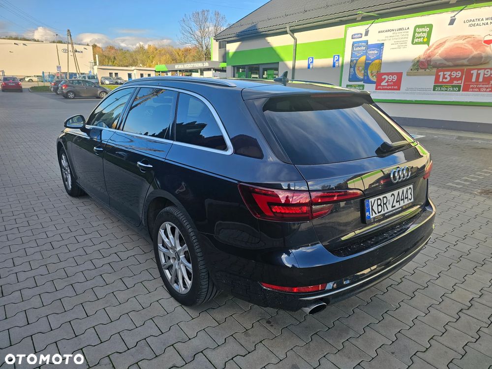Audi A4 Avant - 4