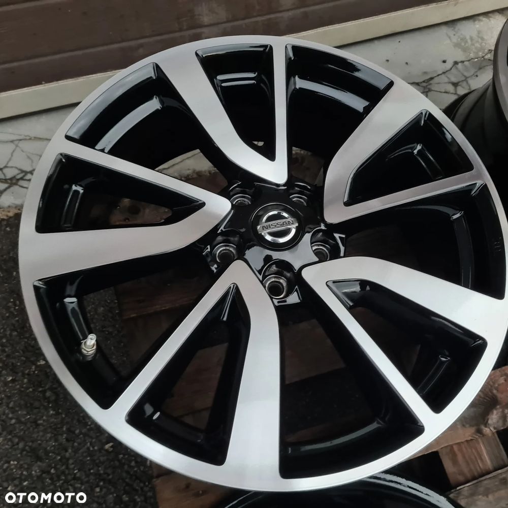 NISSAN QASHQAI J11 FELGI ALUMINIOWE 7JX19 ET40 5X114 plus czujniki - 4
