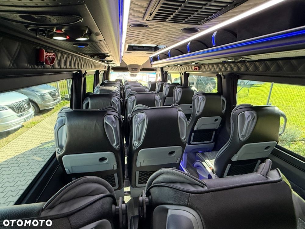 Mercedes-Benz Sprinter 517 | JD - 22