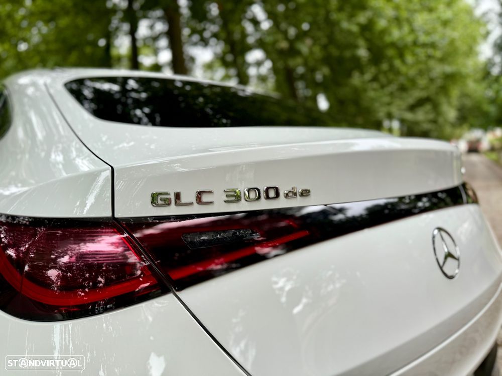 Mercedes-Benz GLC 300 de Coupe 4Matic - 29
