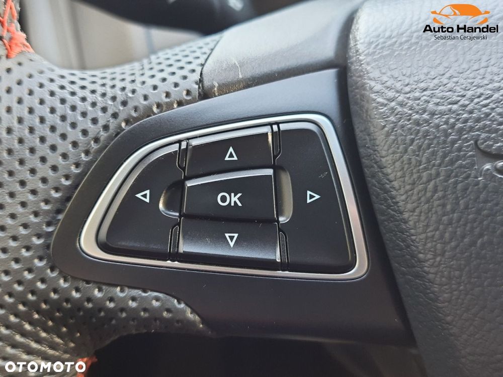 Ford Focus 1.5 EcoBoost STart-Stopp-System ST-LINE - 17