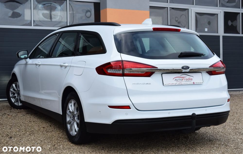 Ford Mondeo 2.0 TDCi Titanium - 17