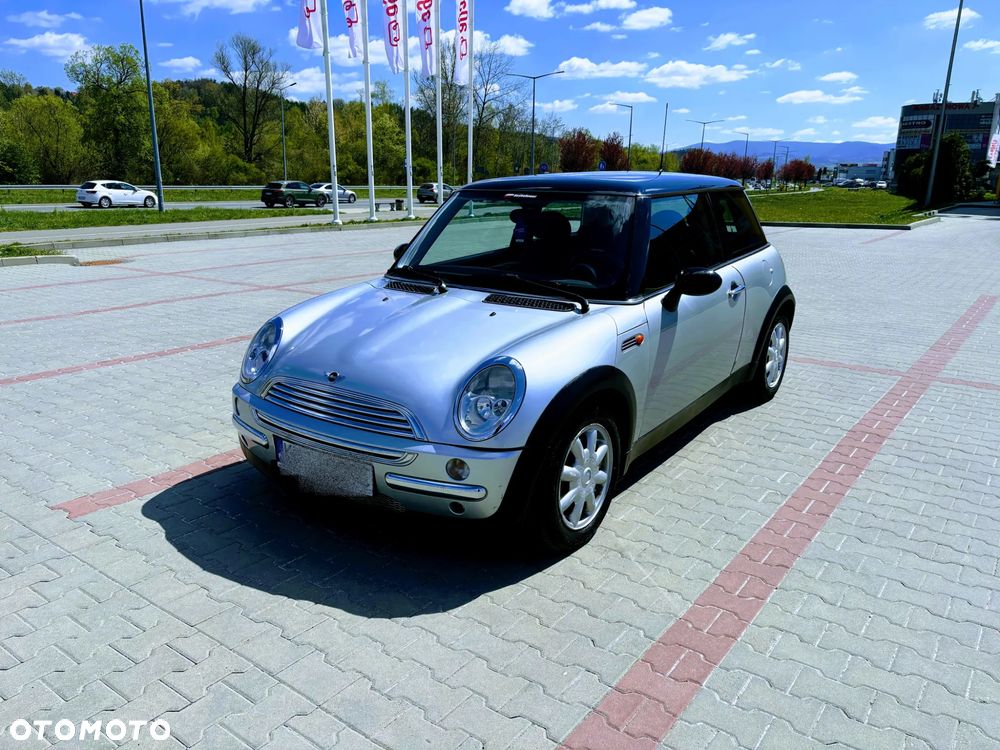 MINI ONE - 1