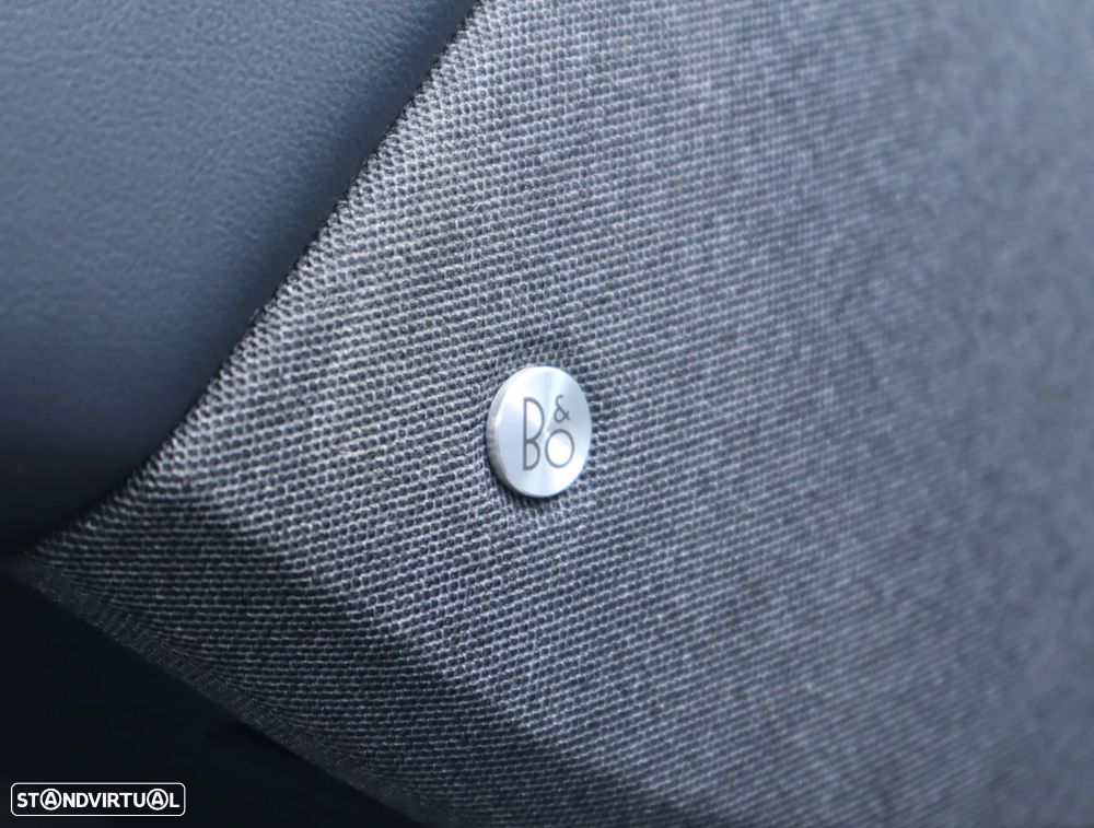 Ford Mustang Mach-E 75.7 kWh Premium AWD - 38