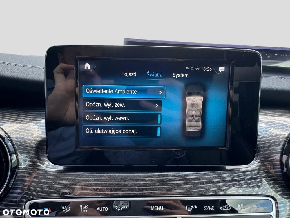 Mercedes-Benz Klasa V 250 d Avantgarde 9G-Tronic (d³ugi) - 32
