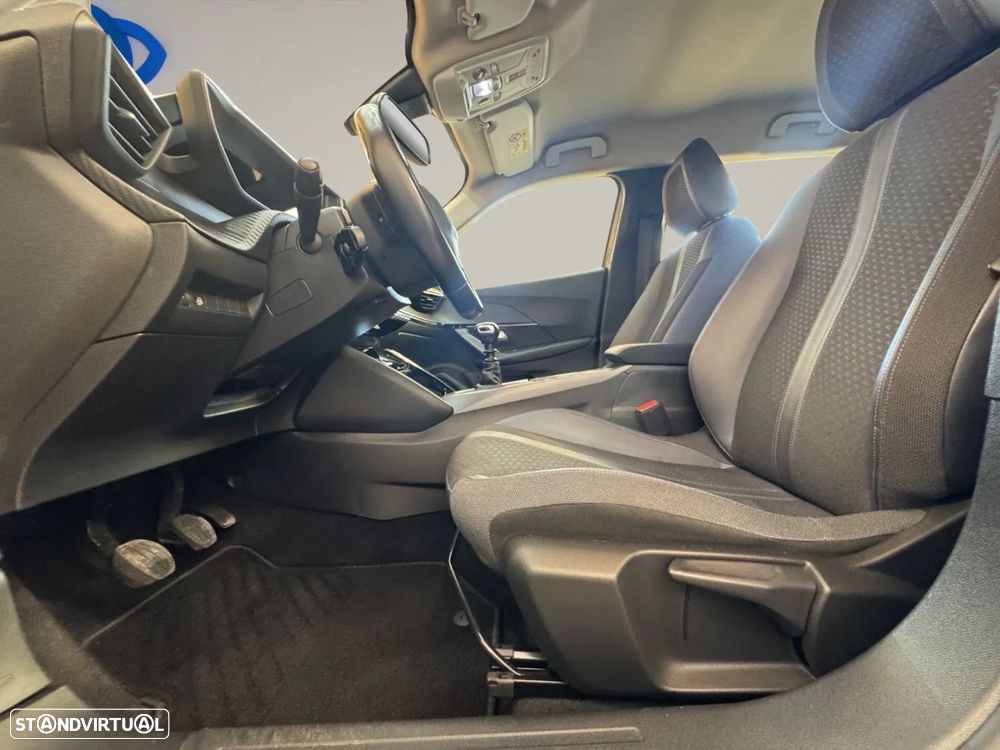 Peugeot 2008 1.2 PureTech Allure Pack — fotografia 22