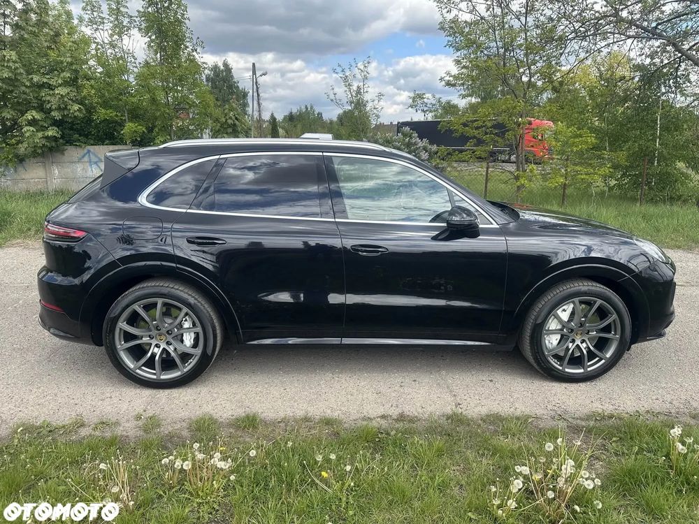Porsche Cayenne Standard - 9