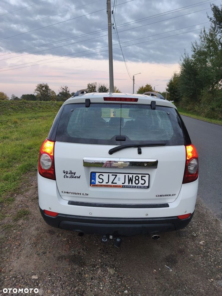 Chevrolet Captiva 2009 photo 3