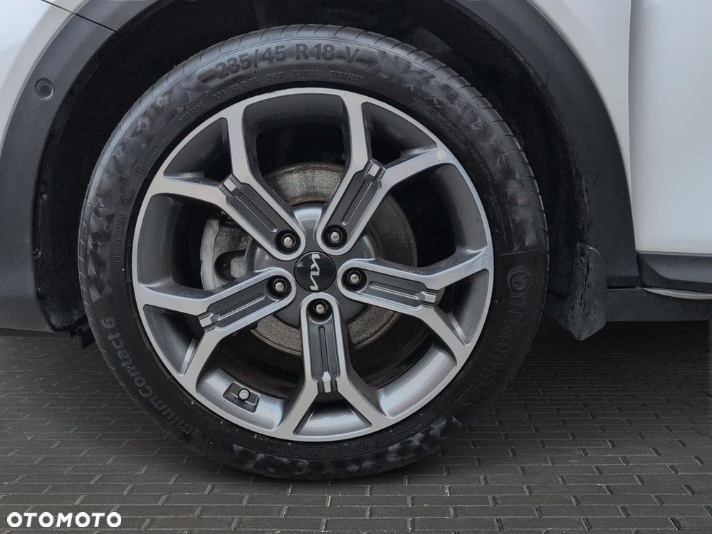 Kia XCeed 1.5 T-GDI L Business Line DCT - 19