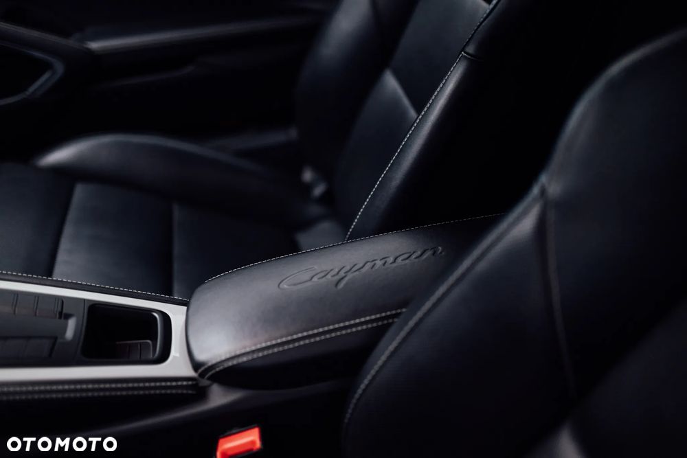 Porsche 718 Cayman GPF Style Edition PDK - 31
