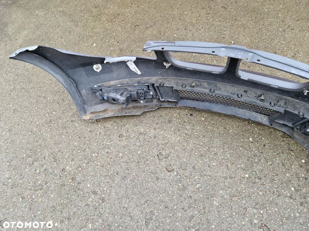 BMW 1 E82 E88 Cabrio Coupe 07- zderzak przedni kratka halogen A52 - 6