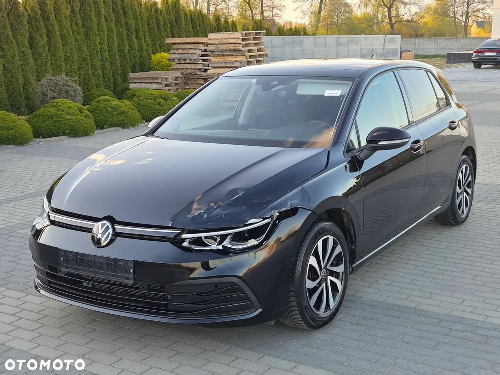 Volkswagen Golf 1.5 eTSI OPF DSG Active - 3