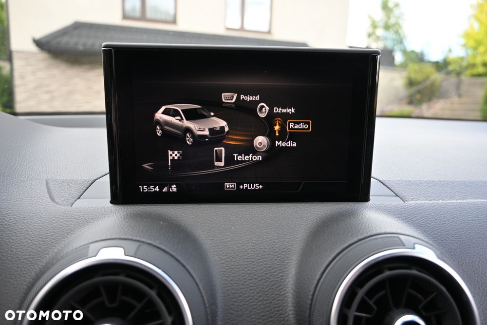 Audi Q2 30 TDI S tronic sport - 16