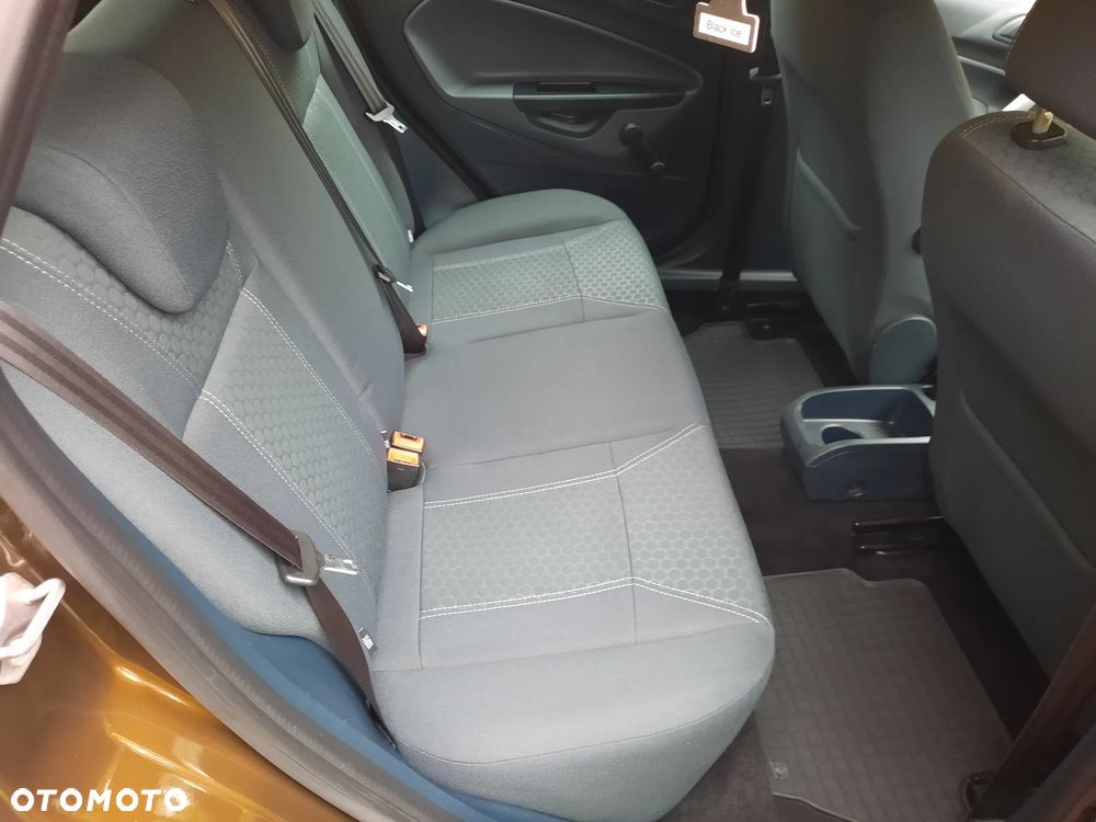 Ford Fiesta - 16
