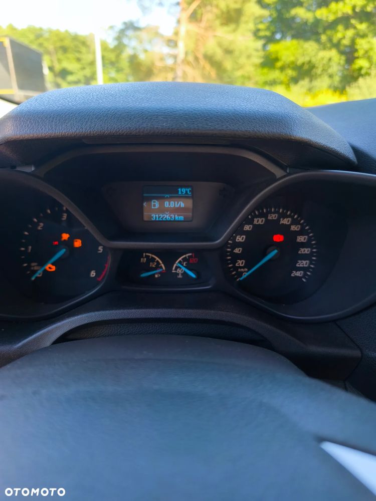 Ford Tourneo Connect Grand - 12