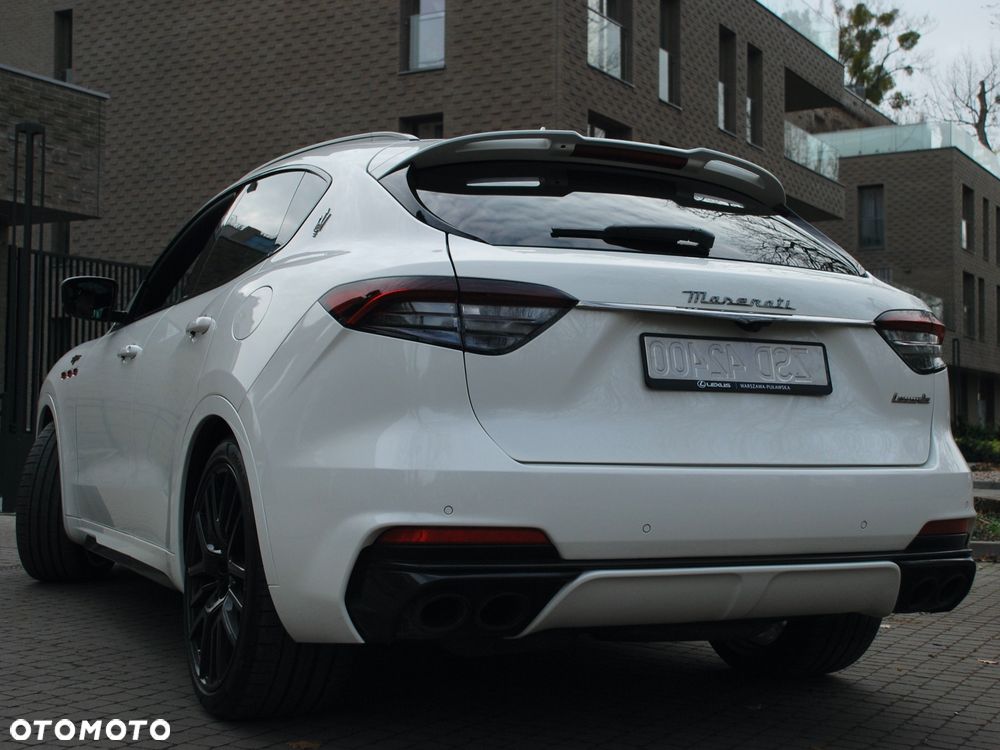 Maserati Levante - 18