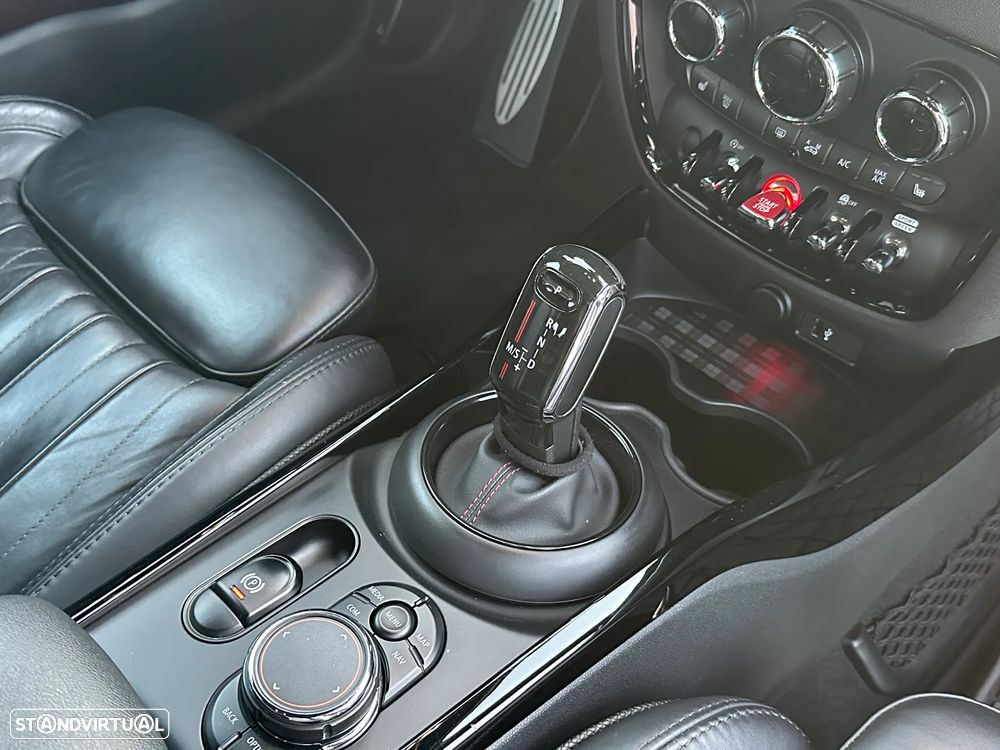 MINI Clubman Cooper SD Auto Desportiva - 25