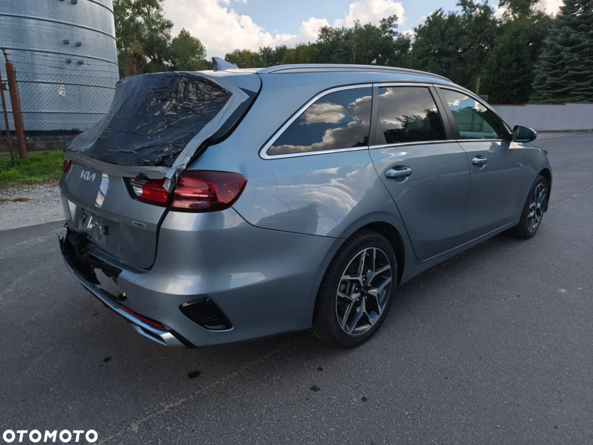 Kia Ceed - 9