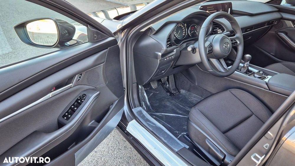 Mazda 3 - 6