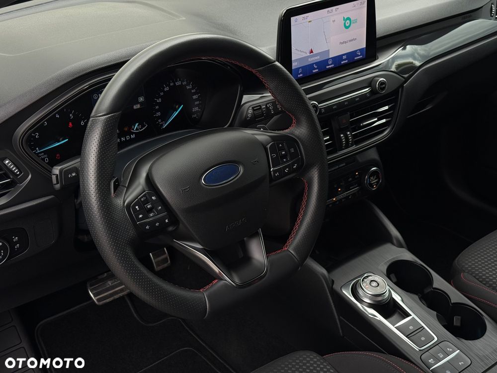 Ford Focus 1.0 EcoBoost Hybrid ST-LINE DESIGN - 13