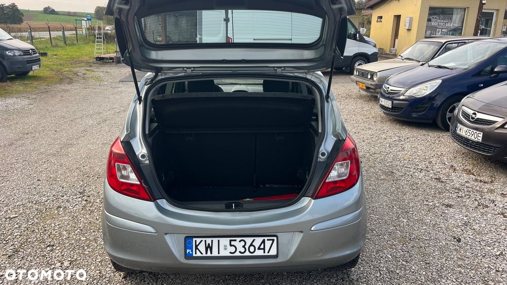 Opel Corsa - 12